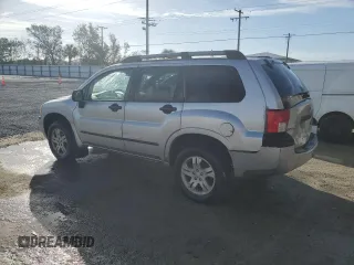 2004 Mitsubishi Endeavor LS with VIN 4A4MM21S14E078032, listed as a Copart auction lot 80043824 with 266,461 mi miles and Salvage Title. Bid and sale history available at carsss.com. Image 2.