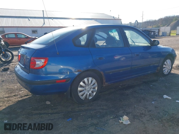 2005 Hyundai Elantra GLS z VIN KMHDN56D95U175479, wystawiony jako IAAI lot #40880754 z przebiegiem 191 911 mil mil oraz . Historia ofert i sprzedaży dostępna na DreamBid. Obrazek 4.
