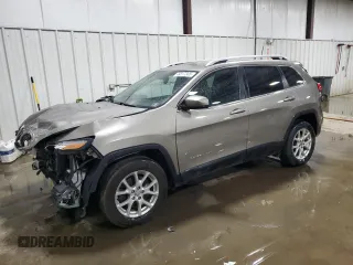 2016 Jeep Cherokee Latitude with VIN 1C4PJMCS5GW331034, listed as a Copart auction lot 49317305 with 93,237 mi miles and Salvage Title. Bid and sale history available at carsss.com. Image 1.