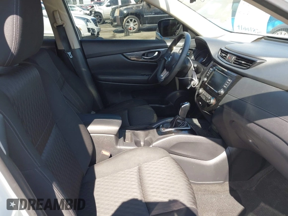2018 Nissan Rogue SV with VIN KNMAT2MT8JP529958, listed as a IAAI auction lot 41991829 with 73,787 mi miles and . Bid and sale history available at carsss.com. Image 5.
