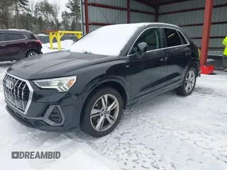 2020 Audi Q3 S line Prestige z VIN WA1FECF34L1043781, wystawiony jako IAAI lot #41500404 z przebiegiem 80 711 mil mil oraz . Historia ofert i sprzedaży dostępna na DreamBid. Obrazek 17.
