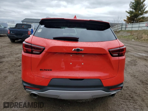 2023 Chevrolet Blazer LT z VIN 3GNKBCR40PS201725, wystawiony jako Copart lot #53100675 z przebiegiem 14 828 mil mil oraz Czysty tytuł • Clean title. Historia ofert i sprzedaży dostępna na DreamBid. Obrazek 6.