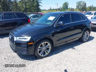 2016 Audi Q3 Prestige z VIN WA1GFCFS5GR020509, wystawiony jako IAAI lot #42150001 z przebiegiem 57 998 mil mil oraz . Historia ofert i sprzedaży dostępna na DreamBid. Obrazek 2.