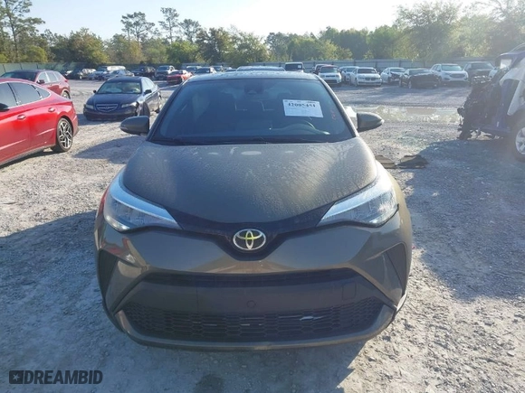 2021 Toyota C-HR LE with VIN NMTKHMBX0MR138934, listed as a IAAI auction lot 42005451 with 31,148 mi miles. Bid and sale history available at carsss.com. Image 12.