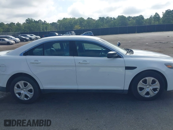 2015 Ford Police Interceptor with VIN 1FAHP2MK5FG192348, listed as a IAAI auction lot 42660776 with 88,682 mi miles and . Bid and sale history available at DreamBid. Image 13.