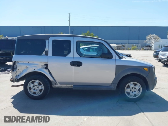 2005 Honda Element LX with VIN 5J6YH18335L004267, listed as a IAAI auction lot 41955187 with 136,283 mi miles and . Bid and sale history available at DreamBid. Image 14.