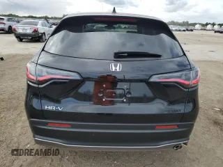 2024 Honda HR-V Sport with VIN 3CZRZ1H57RM755590, listed as a Copart auction lot 88978895 with 5,049 mi miles and Salvage Title. Bid and sale history available at carsss.com. Image 6.