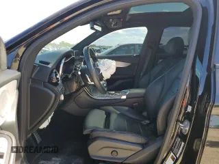 2019 Mercedes-Benz GLC with VIN WDC0G4JB5KV183673, listed as a Copart auction lot 71977992 with 61,125 mi miles. Bid and sale history available at carsss.com. Image 7.