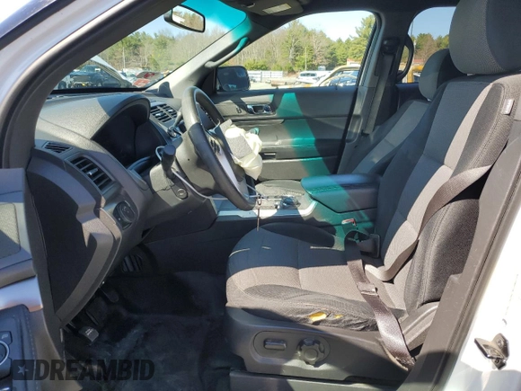 2013 Ford Police Interceptor Utility z VIN 1FM5K8AR0DGC20811, wystawiony jako Copart lot #52397805 z przebiegiem 174 376 mil mil oraz Nie do naprawy • Non repairable. Historia ofert i sprzedaży dostępna na DreamBid. Obrazek 7.