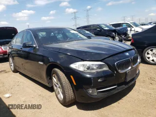 2013 BMW 5 Series 528i xDrive z VIN WBAXH5C51DDW13929, wystawiony jako Copart lot #55298965 z przebiegiem 113 810 mil mil oraz Szkoda całkowita • Salvage title. Historia ofert i sprzedaży dostępna na DreamBid. Obrazek 4.