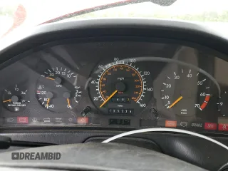 1991 Mercedes-Benz 500 с VIN WDBFA66E6MF024608, выставлен на аукционе Copart как лот 54000325 с пробегом 133 236 миль миль и Списание • Salvage title. История ставок и продаж доступна на DreamBid. Изображение 9.