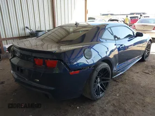 2011 Chevrolet Camaro 1LT z VIN 2G1FF1ED6B9148844, wystawiony jako IAAI lot #41993003 z przebiegiem 90 731 mil mil oraz . Historia ofert i sprzedaży dostępna na DreamBid. Obrazek 4.