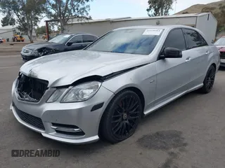 2012 Mercedes-Benz E E 350 Luxury with VIN WDDHF5KB8CA589252, listed as a IAAI auction lot 41528203 with 164,870 mi miles and . Bid and sale history available at carsss.com. Image 18.