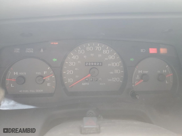 2005 Ford Crown Victoria LX with VIN 2FDFP74W55X116146, listed as a Copart auction lot 48361695 with 229,921 mi miles and Salvage Title. Bid and sale history available at carsss.com. Image 9.