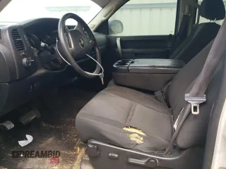 2011 Chevrolet Silverado 1500 LT with VIN 3GCPKSE35BG298230, listed as a Copart auction lot 53154235 with 371,347 mi miles and Salvage Title. Bid and sale history available at DreamBid. Image 7.