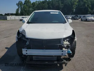 2020 Chevrolet Trax LS with VIN KL7CJKSB2LB085675, listed as a Copart auction lot 61340375 with 40,749 mi miles and Salvage title. Bid and sale history available at DreamBid. Image 5.