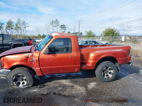 1998 Ford Ranger XL z VIN 1FTYR10C1WPA36109, wystawiony jako IAAI lot #41394340 z przebiegiem 156 130 mil mil oraz . Historia ofert i sprzedaży dostępna na DreamBid. Obrazek 13.