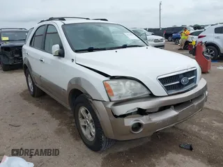 2005 Kia Sorento LX with VIN KNDJD733655418550, listed as a IAAI auction lot 42138279 with 140,645 mi miles and . Bid and sale history available at DreamBid. Image 1.