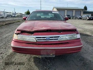 1995 Ford Crown Victoria LX с VIN 2FALP74W2SX117864, выставлен на аукционе Copart как лот 52440825 с пробегом 109 409 миль миль и Списание • Salvage title. История ставок и продаж доступна на DreamBid. Изображение 5.