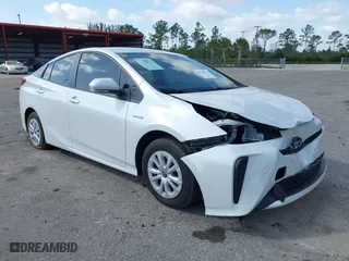 2022 Toyota Prius L Eco with VIN JTDKAMFU5N3181724, listed as a IAAI auction lot 41568635 with 67,360 mi miles. Bid and sale history available at carsss.com. Image 1.