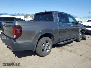 2021 Honda Ridgeline RTL-E with VIN 5FPYK3F70MB020640, listed as a Copart auction lot 48405105 with 67,647 mi miles and Salvage Title. Bid and sale history available at carsss.com. Image 3.