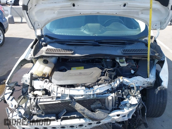 2013 Ford Escape SE with VIN 1FMCU0GX9DUB83638, listed as a IAAI auction lot 42471869 with 213,356 mi miles and . Bid and sale history available at DreamBid. Image 10.