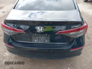2025 Honda Civic Sport z VIN 2HGFE2F5XSH508552, wystawiony jako IAAI lot #42039416 z przebiegiem 16 703 mil mil oraz . Historia ofert i sprzedaży dostępna na DreamBid. Obrazek 17.