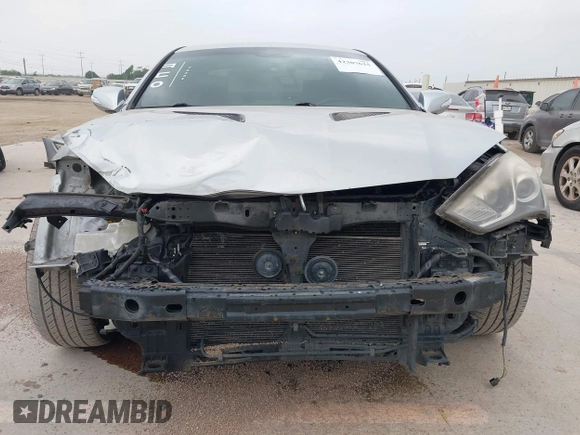 2013 Hyundai Genesis Coupe Track z VIN KMHHU6KJ6DU083587, wystawiony jako IAAI lot #42307625 z przebiegiem 135 247 mil mil oraz . Historia ofert i sprzedaży dostępna na DreamBid. Obrazek 6.