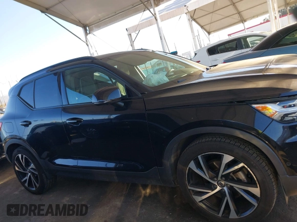 2020 Volvo XC40 R-Design с VIN YV4162UM6L2224973, выставлен на аукционе IAAI как лот 41646446 с пробегом 61 156 миль миль и . История ставок и продаж доступна на DreamBid. Изображение 13.