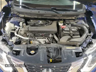 2017 Nissan Rogue SV z VIN JN8AT2MV7HW013127, wystawiony jako Copart lot #56920665 z przebiegiem 131 116 mil mil oraz Szkoda całkowita • Salvage title. Historia ofert i sprzedaży dostępna na DreamBid. Obrazek 12.