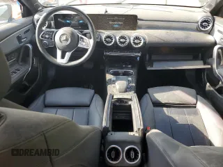 2019 Mercedes-Benz A 220 z VIN WDD3G4FB1KW012236, wystawiony jako Copart lot #60823515 z przebiegiem 29 606 mil mil oraz Czysty tytuł • Clean title. Historia ofert i sprzedaży dostępna na DreamBid. Obrazek 8.