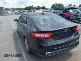 2015 Ford Fusion SE z VIN 3FA6P0H71FR242592, wystawiony jako IAAI lot #42255825 z przebiegiem Nie podano mil oraz . Historia ofert i sprzedaży dostępna na DreamBid. Obrazek 3.