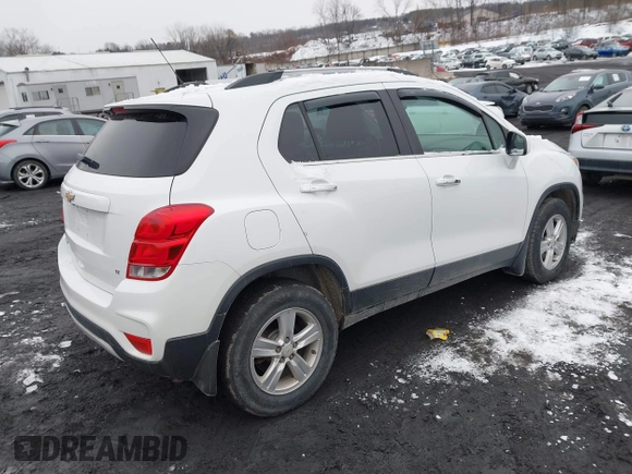 2017 Chevrolet Trax LT with VIN KL7CJPSBXHB170042, listed as a IAAI auction lot 41547858 with 69,383 mi miles. Bid and sale history available at carsss.com. Image 4.