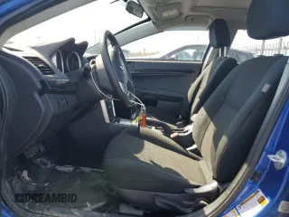 2017 Mitsubishi Lancer ES z VIN JA32U2FUXHU606430, wystawiony jako Copart lot #53269735 z przebiegiem 83 549 mil mil oraz Szkoda całkowita • Salvage title. Historia ofert i sprzedaży dostępna na DreamBid. Obrazek 7.