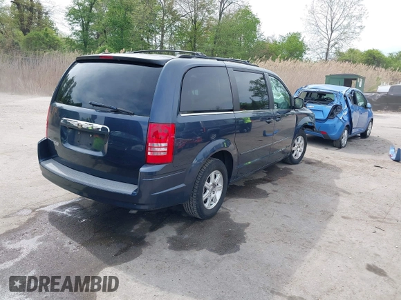 2008 Chrysler Town & Country Touring with VIN 2A8HR54P18R612733, listed as a IAAI auction lot 42113549 with 28,437 mi miles and . Bid and sale history available at carsss.com. Image 4.