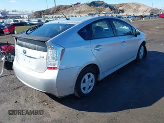 2010 Toyota Prius II with VIN JTDKN3DU1A0047225, listed as a IAAI auction lot 41833174 with 218,334 mi miles. Bid and sale history available at carsss.com. Image 4.