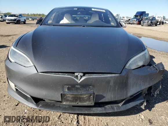 2020 Tesla Model S Long Range with VIN 5YJSA1E25LF359551, listed as a Copart auction lot 41495655 with Not provided miles and Clean title. Bid and sale history available at DreamBid. Image 5.