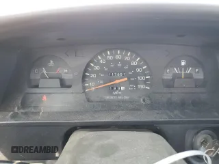 1994 Toyota Pickup DX with VIN 4TAVN13DXRZ178675, listed as a Copart auction lot 45503715 with 117,951 mi miles and Salvage title. Bid and sale history available at DreamBid. Image 9.
