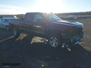 2017 Chevrolet Silverado 1500 LT with VIN 1GCVKREC8HZ331875, listed as a IAAI auction lot 40960777 with 147,157 mi miles. Bid and sale history available at carsss.com. Image 1.