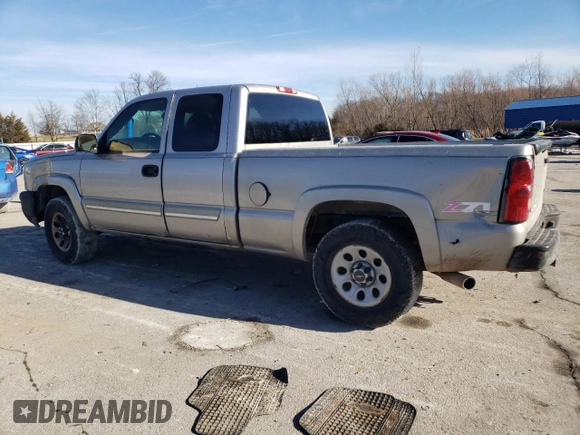 2005 Chevrolet Silverado 1500 LS z VIN 2GCEK19TX51227453, wystawiony jako Copart lot #43536435 z przebiegiem 200 795 mil mil oraz Czysty tytuł • Clean title. Historia ofert i sprzedaży dostępna na DreamBid. Obrazek 2.