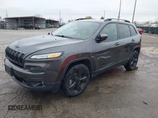 2017 Jeep Cherokee Limited with VIN 1C4PJMDB4HW664678, listed as a IAAI auction lot 39110325 with 47,880 mi miles and . Bid and sale history available at DreamBid. Image 2.