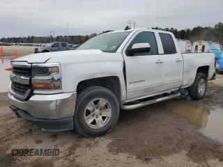 2018 Chevrolet Silverado 1500 LT with VIN 1GCRCREH3JZ172960, listed as a Copart auction lot 45530455 with 121,588 mi miles and Salvage Title. Bid and sale history available at DreamBid. Image 1.