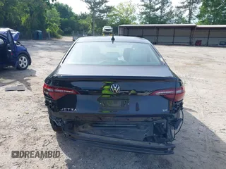 2024 Volkswagen Jetta SE with VIN 3VW7M7BU1RM063918, listed as a IAAI auction lot 42233127 with 12,903 mi miles and . Bid and sale history available at DreamBid. Image 17.