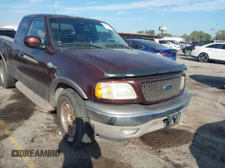 2002 Ford F-150 XL with VIN 1FTRX17L82KB68307, listed as a IAAI auction lot 40642958 with 115,737 mi miles. Bid and sale history available at carsss.com. Image 1.
