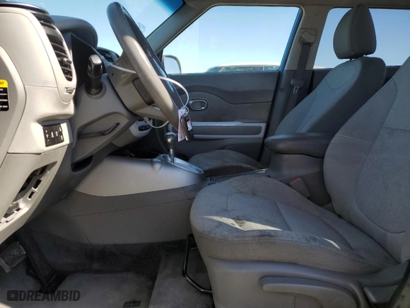 2018 Kia Soul EV EV with VIN KNDJP3AE5J7033208, listed as a Copart auction lot 48403045 with NaN miles and Clean Title. Bid and sale history available at carsss.com. Image 7.