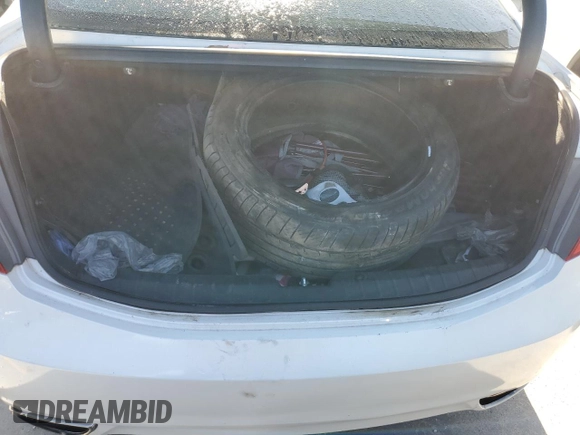2014 Hyundai Azera with VIN KMHFG4JG5EA397968, listed as a Copart auction lot 50899305 with 173,349 mi miles and Salvage title. Bid and sale history available at DreamBid. Image 6.