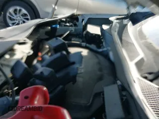 2022 Honda Pilot Touring 7-Passenger z VIN 5FNYF5H64NB015410, wystawiony jako IAAI lot #41776850 z przebiegiem 39 475 mil mil oraz . Historia ofert i sprzedaży dostępna na DreamBid. Obrazek 23.