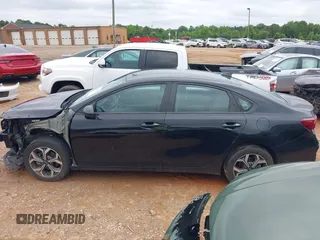 2021 Kia Forte LXS с VIN 3KPF24AD8ME265680, выставлен на аукционе IAAI как лот 42369530 с пробегом 76 678 миль миль и . История ставок и продаж доступна на DreamBid. Изображение 14.