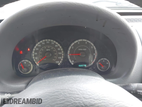 2005 Jeep Liberty Sport with VIN 1J4GL48K15W631101, listed as a IAAI auction lot 41217588 with 168,378 mi miles. Bid and sale history available at carsss.com. Image 7.