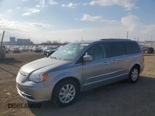 2015 Chrysler Town & Country Touring with VIN 2C4RC1BG5FR677347, listed as a Copart auction lot 50829255 with 86,756 mi miles and Clean Title. Bid and sale history available at carsss.com. Image 1.